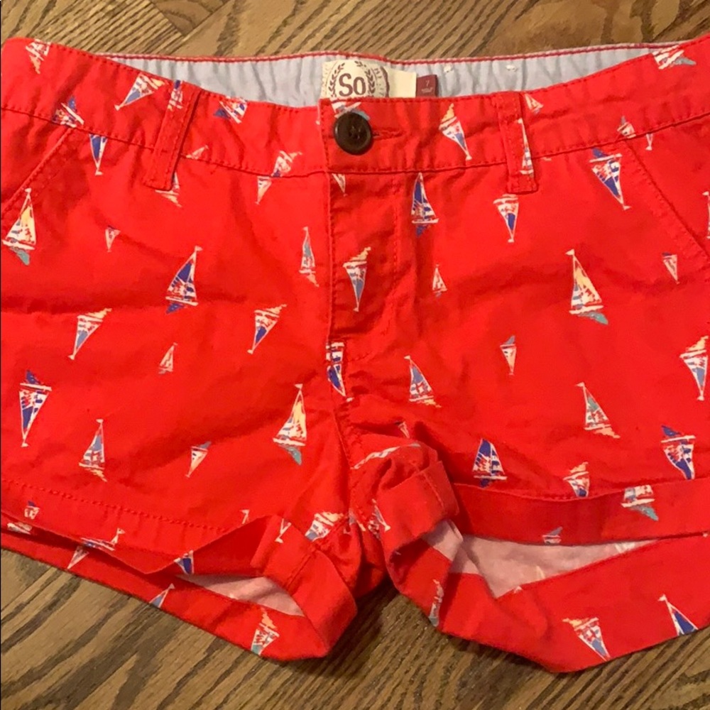 SO Women’s Shorts, Size 7